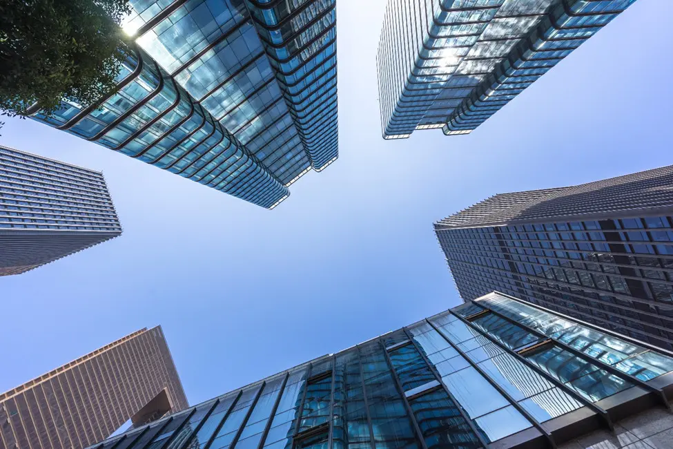 what is a curtain wall