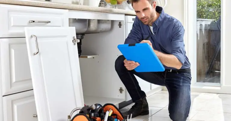 plumbers in Toorak